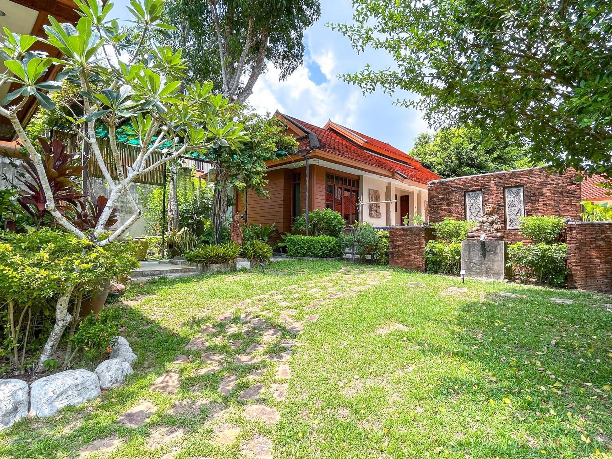 Baleeyan Residence Thalang Kültér fotó