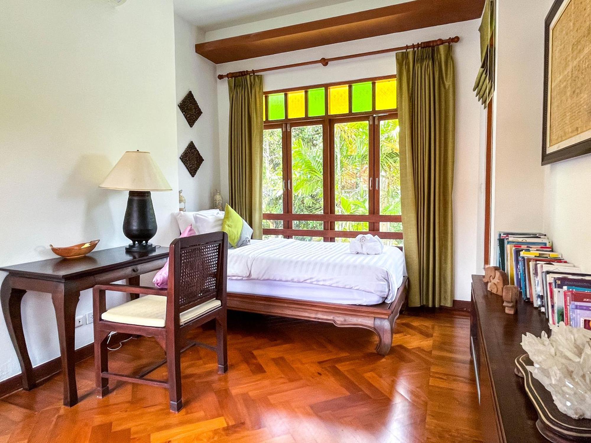 Baleeyan Residence Thalang Szoba fotó